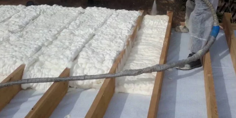 Polyurethane - flat roof insulation