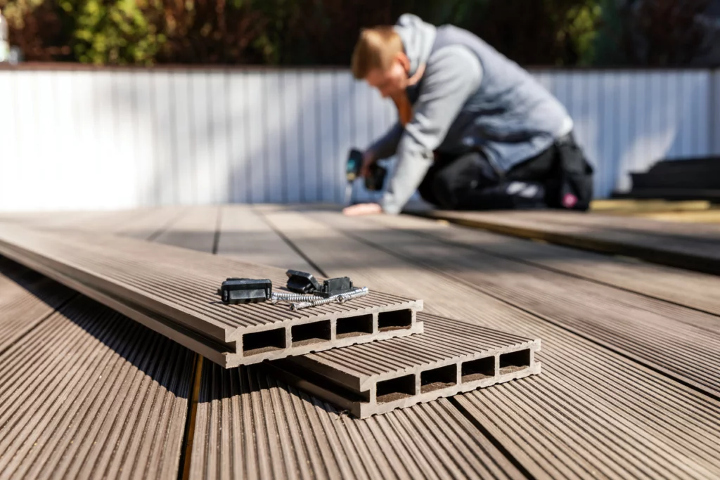 floating deck assembly