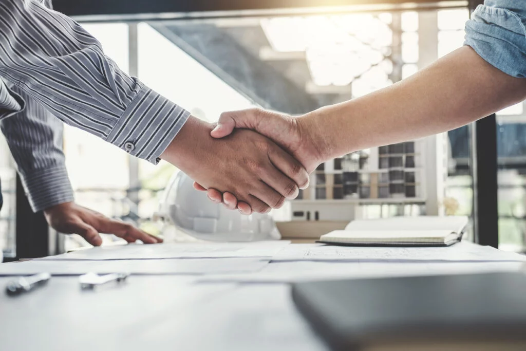 Deck builders Contract