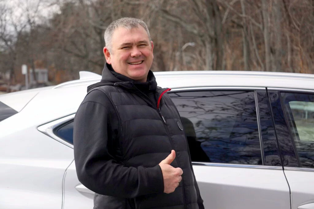 Boston Roofer Dennis Tchernov