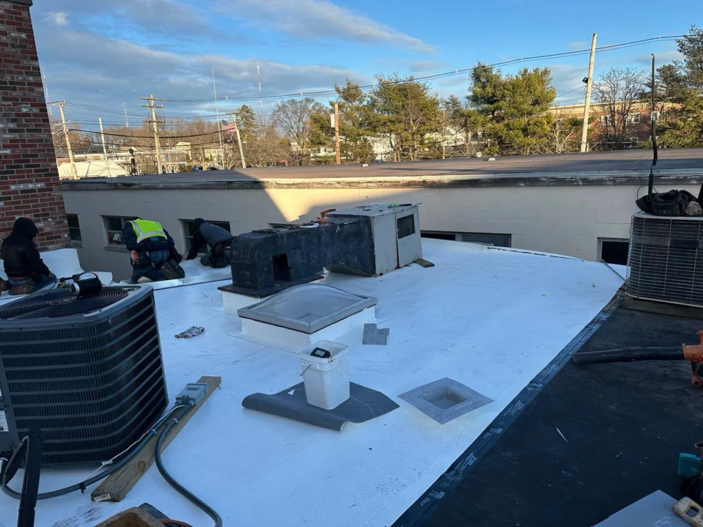 ID Flat Roof roofing Needham Heights