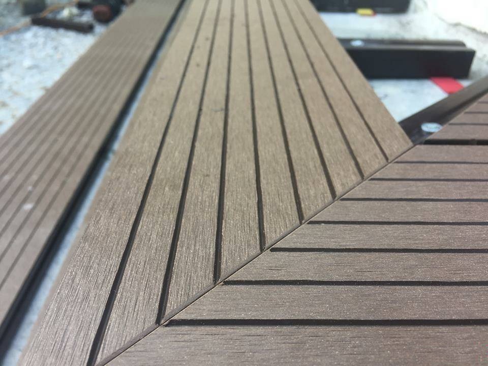 Deck Material - Composite Deck