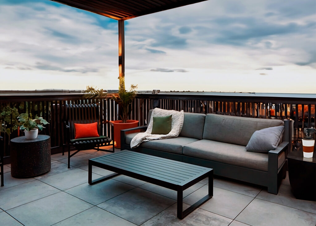flat roof with deck