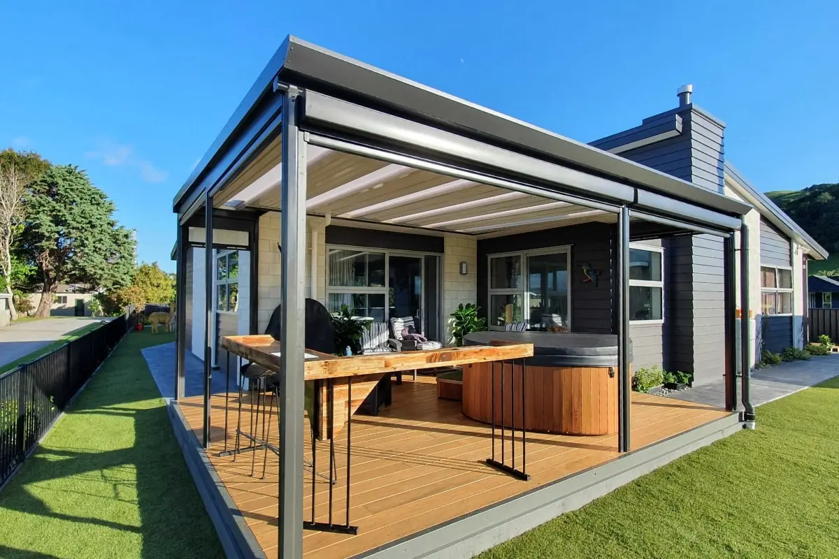 Modern Flat Roof Patio Designs and Tips for Homeowners